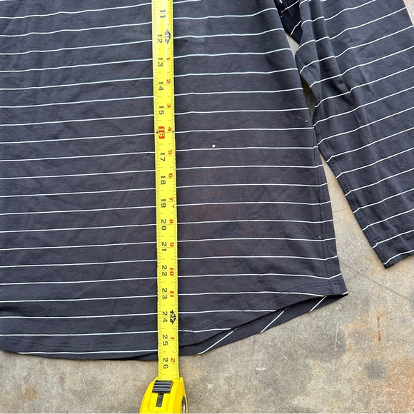 Lululemon - Picture 3 of 6